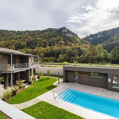 Nadou * بيورون