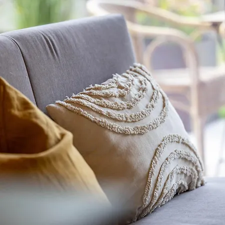 Nadou * بيورون