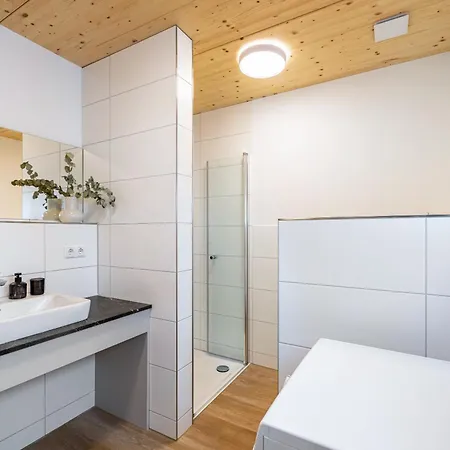 Nadou بيت للعطل بيورون